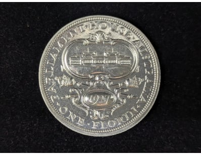 1927 AUSTRALIAN 8 PEARL PARLIAMENT HOUSE FLORIN
...