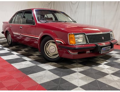 Classic, Muscle & Barn Finds - Lot 900