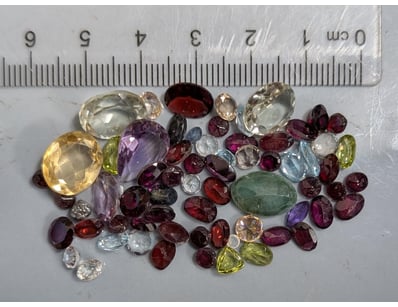 UNRESERVED Diamonds, Gemstones & Opals (A984) - Lot 6001