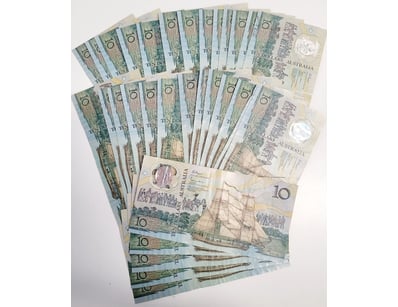 Coins, Banknotes & Bullion (A1004) - Lot 588