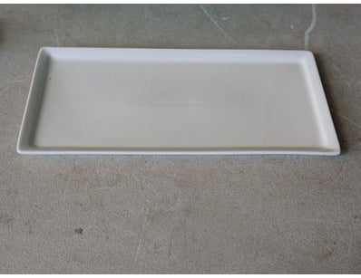 Serving platters, white ceramic, 29cm x 14.5cm

...