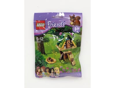 LEGO Friends Set 41017 - Squirrel's Tree House. Th...