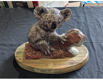 Mancave & Memorabilia (A1005) - Lot 1346