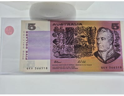 UNRESERVED Banknotes & Coins (A986) - Lot 1912