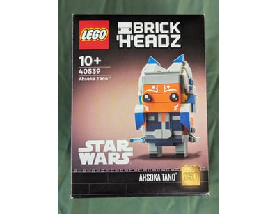 **UNRESERVED** LIFETIME COLLECTION OF LEGO PART... - Lot 291