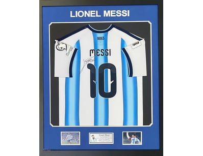 LIONEL MESSI PERSONLLY SIGNED 2026 ARGENTINIAN JER...