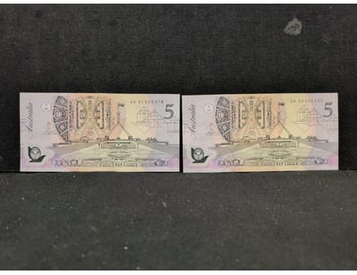 AUSTRALIAN $5 POLYMER BANKNOTES - SEQUENTIAL PAIR...