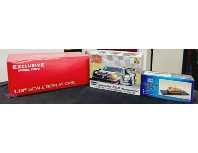 LOT OF THREE DIE-CAST MODEL DISPLAY CASES AND CORV...