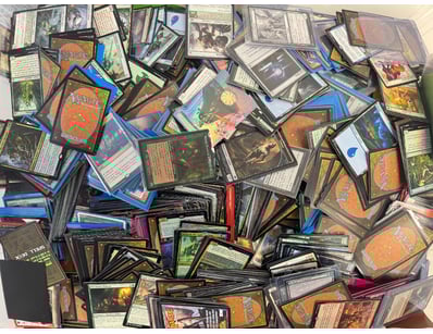 UNRESERVED Trading Cards (A981) - Lot 3012