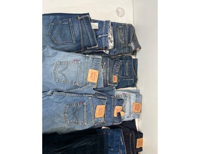 Entire Vintage Clothing Store Liquidation (ON11... - Lot 264