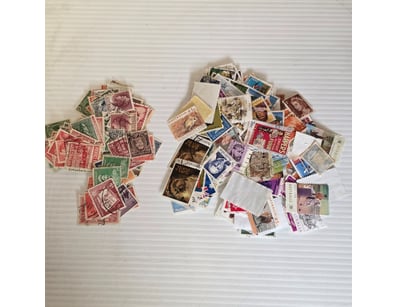 STAMPS, AUSTRALIAN STAMPS 1930S- 2000S

Condition:...