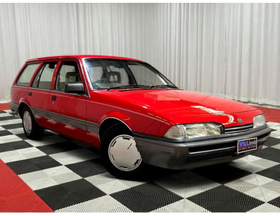 <b>1988 Holden Commodore VL Wagon - Red - 22,045 M...
