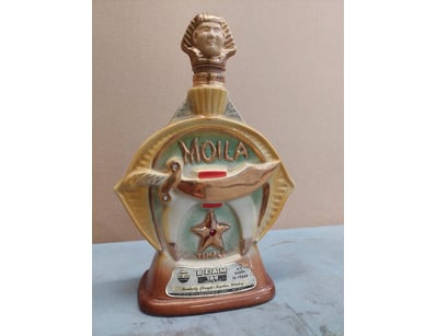 Mancave & Memorabilia (A1007) - Lot 2336