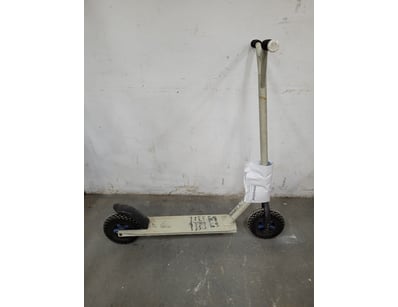 Police Seized Property & Unclaimed Jewellery (A... - Lot 505