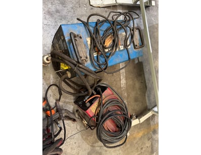 2 x welding machines brands include site-force and...