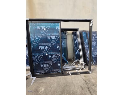 Aluminium Sliding Glass Door - Woodland Grey

24...