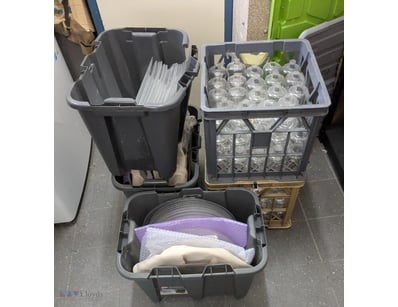 Comprehensive catering and food service supply lot...