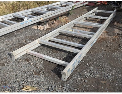 Aluminium Trestle 10 Foot

Ref: AT10-1

Contac...