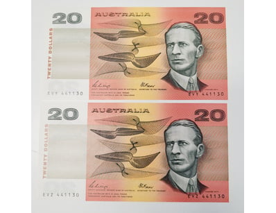 AUSTRALIAN $20 BANKNOTES , R411 (UNC) MATCHING SER...