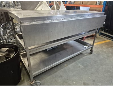 Portable Food Bench, aluminium, 360 degree wheels
...