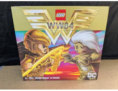 **UNRESERVED** LIFETIME COLLECTION OF LEGO PART... - Lot 355