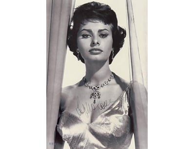 SOFIA LOREN SIGNED PHOTO

Sofia Loren Personally S...