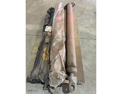 Heavy Duty Hydraulic Cylinders Bulk LOT

Qty: 2

L...
