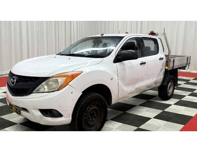 <b>2012 Mazda BT-50 UP XT Dual Cab Chassis - White...