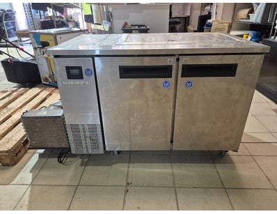 Hospitality, Catering & Events (A1006) - Lot 421