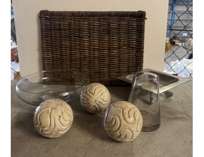 Assorted selection of dinnerware and ornaments 

N...