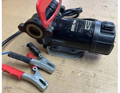12V diesel pump. 1 x battery kit 3000/12V. Conditi...