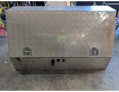 Aluminium chequer plate tool box with dual locking...