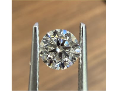 Diamond And Gemstone Market (A982) - Lot 704