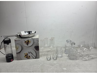 Comprehensive kitchenware and tableware collection...