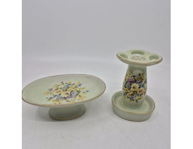 The Curio Collection (A985) - Lot 543