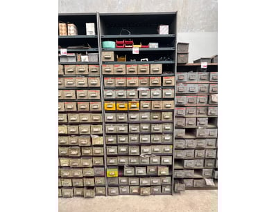 MOSTLY UNRESERVED Machining Engineering Warehou... - Lot 145