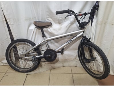 Sport, Leisure & Lifestyle (A992) - Lot 511