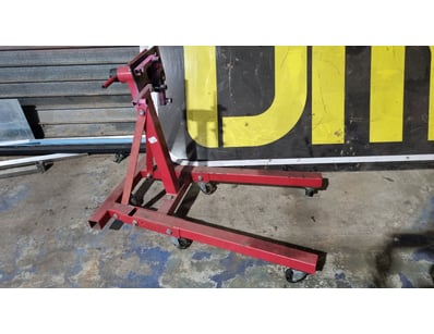 MOSTLY UNRESERVED 4x4 WORKSHOP BUSINESS CLOSURE... - Lot 135