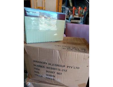 House & Homewares (A1004) - Lot 106