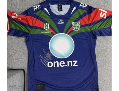 STACEY JONES SIGNED NZ WARRIORS JERSEY

A New Zeal...