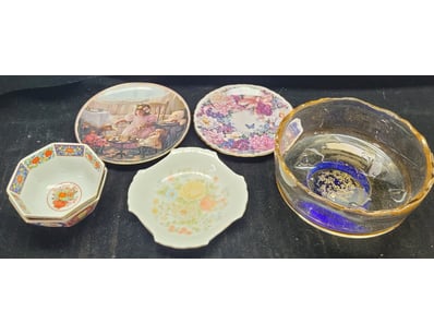 Antiques, Vintage & Interior Treasures (A1004) - Lot 304