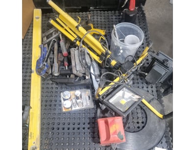 UNRESERVED Logistics Company Workshop Clearance - Lot 47