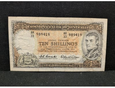 COMMONWEALTH OF AUSTRALIA TEN SHILLINGS BANKNOTE
...