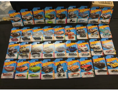 36 X ASSORTED HOT WHEELS INCLUDING TOYOTA LAND CRU...