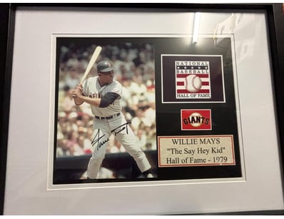 Mancave & Memorabilia (A982) - Lot 801