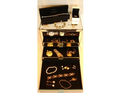 The Curio Collection (A999) - Lot 999