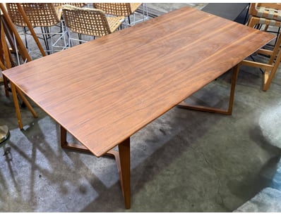 Wooden dining table 

Dimensions: 180cm x 90cm x...