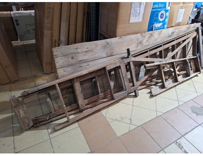 Assorted Timber Lot

Inlcudes Long Panel & Ladde...