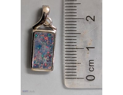 STERLING SILVER PENDANT WITH AUSTRALIAN OPAL GEMST...