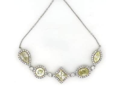 Luxury Jewellery (A986) - Lot 4701